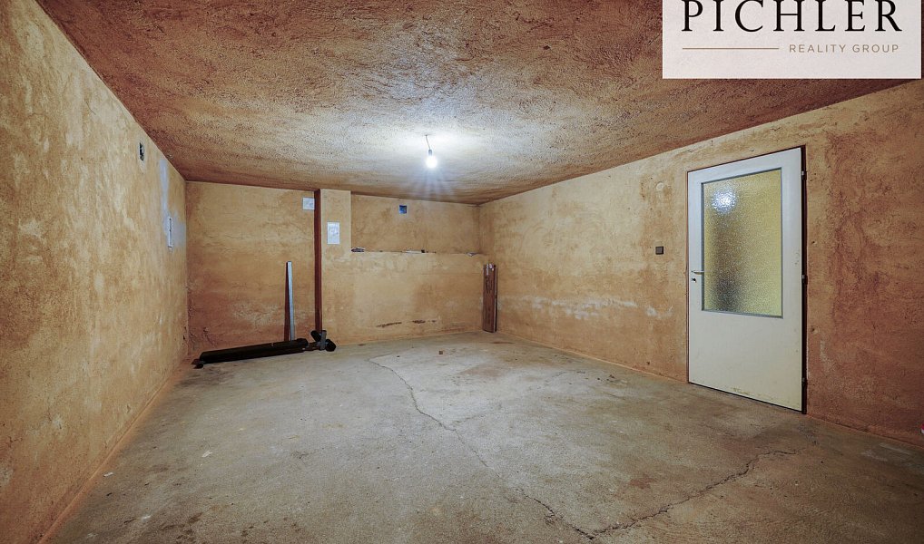 Prodej domu 320 m² s pozemkem 1 660 m², Tymákov – náhled fotky 38