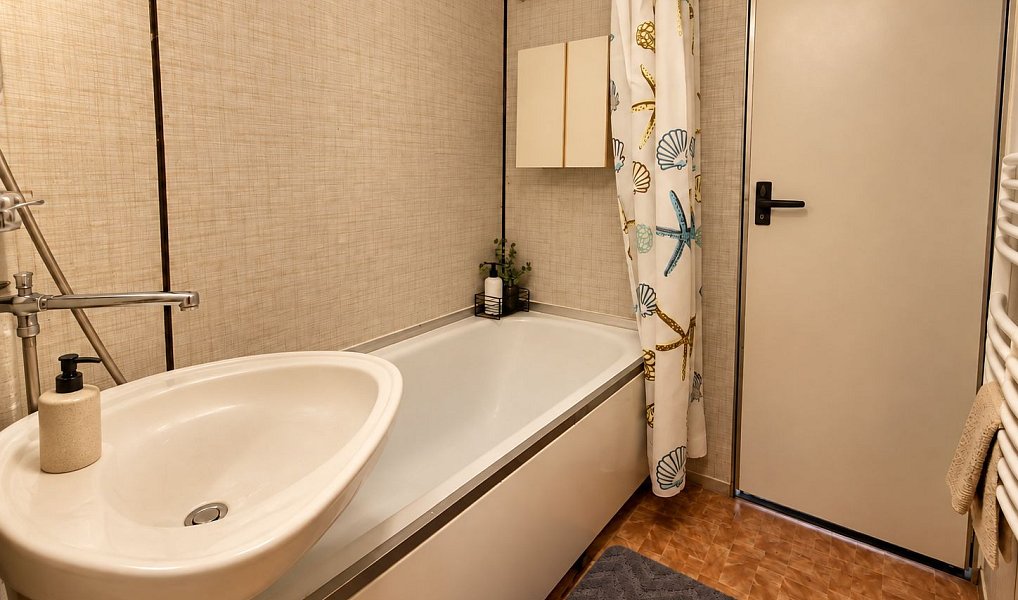 Prodej bytu 3+1 83 m², Chvaletice – náhled fotky 12
