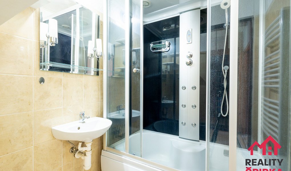 Pronájem bytu 3+1 61 m², Moravská Třebová – náhled fotky 9