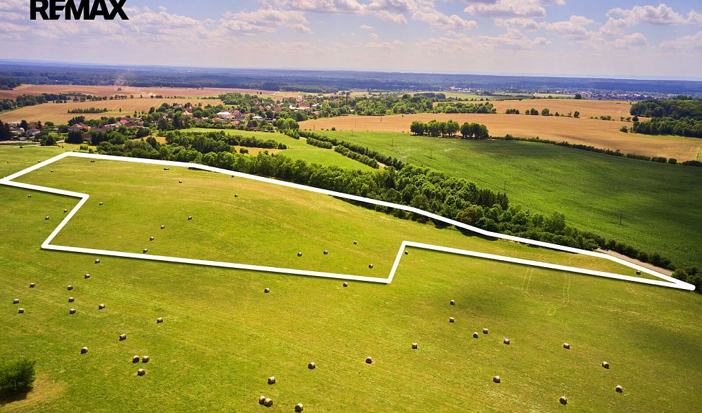 Prodej pole 46 475 m², Jeníkovice – náhled fotky 2