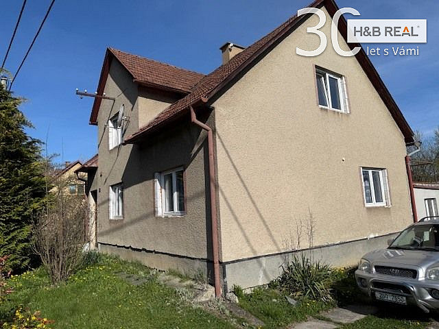 Prodej domu 190 m² s pozemkem 1 022 m²