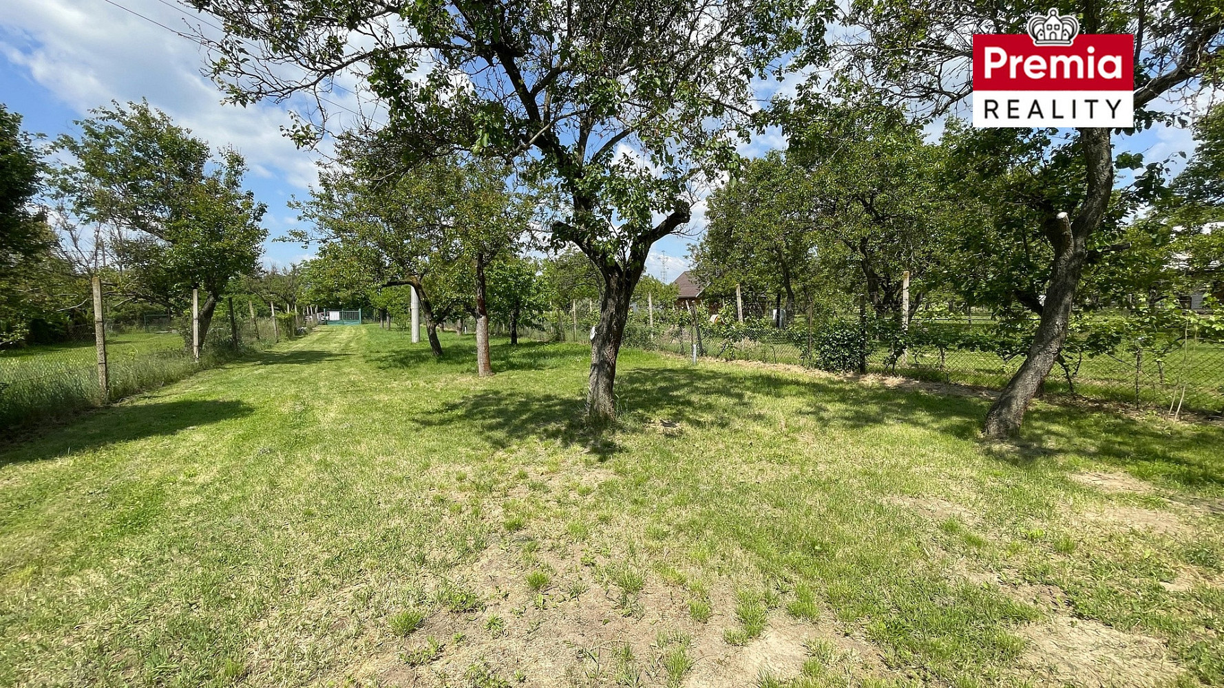 Prodej zahrady 1 952 m² – fotografie 3