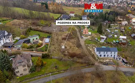 Prodej stavebního pozemku 1 477 m², V Lukách, Děčín