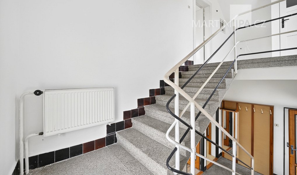 Prodej domu 274 m² s pozemkem 1 290 m², Senomaty – náhled fotky 18