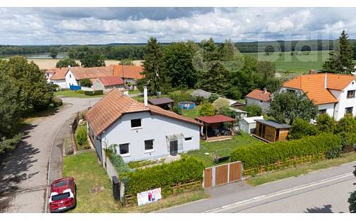 Prodej domu 78 m² s pozemkem 339 m², Trusnov, okres Pardubice