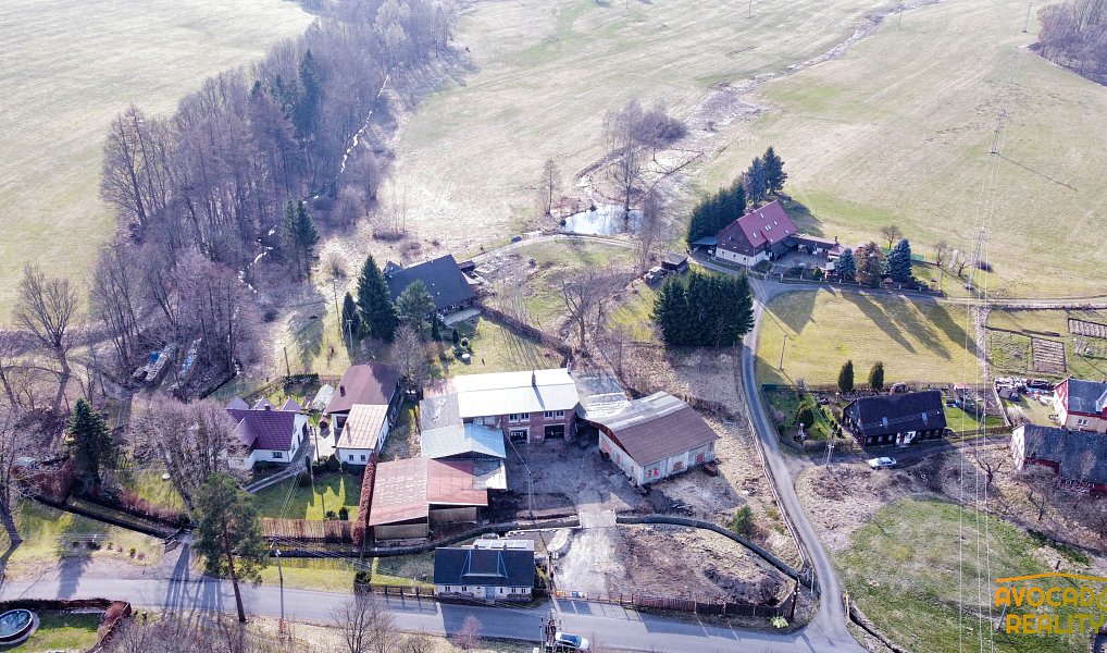 Prodej výrobních prostor 500 m², Staré Křečany – náhled fotky 3