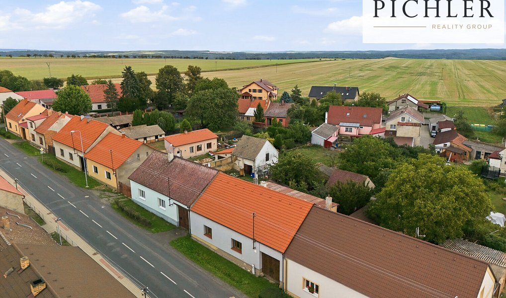 Prodej domu 200 m² s pozemkem 797 m², Pavlíkov – náhled fotky 2