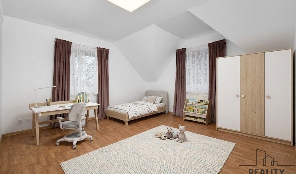 Prodej bytu 4+kk 110 m², Poděbrady – náhled fotky 6