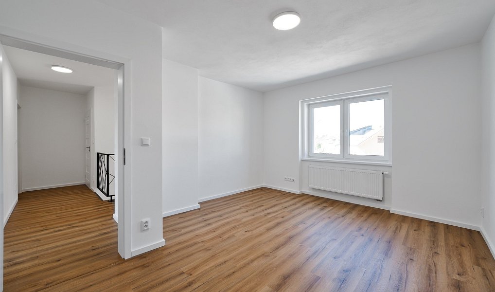 Prodej domu 170 m² s pozemkem 202 m², Újezd u Brna – náhled fotky 19