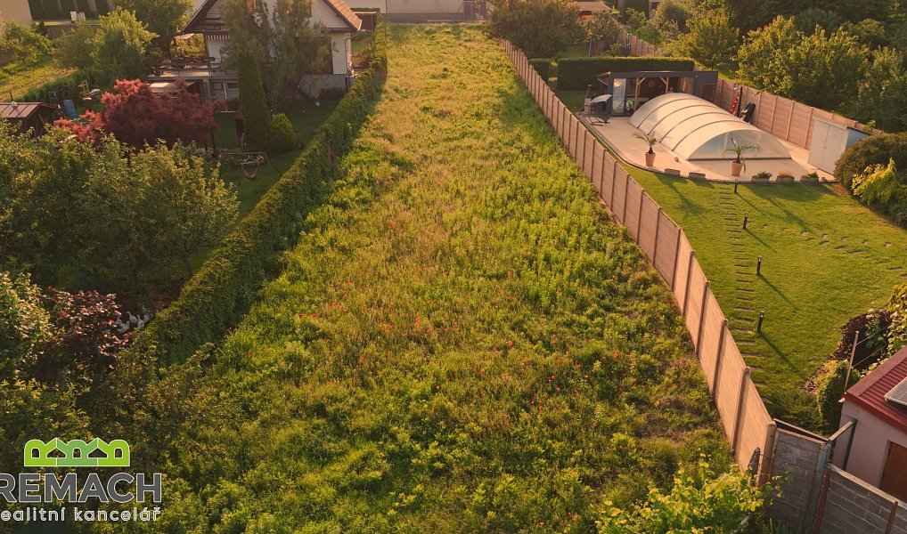 Prodej stavebního pozemku 958 m², Těmice – náhled fotky 2