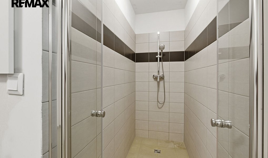 Prodej domu 440 m² s pozemkem 10 980 m², Vyskytná nad Jihlavou – náhled fotky 13