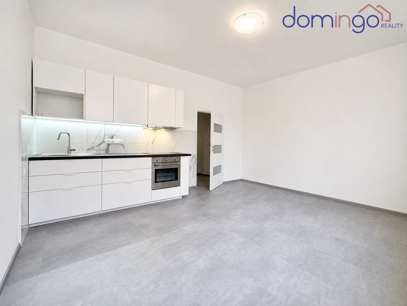 Pronájem bytu 1+1 54 m²