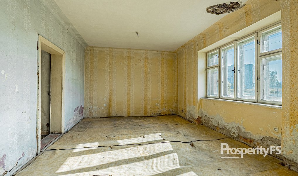 Prodej domu 180 m² s pozemkem 3 422 m², Ropice – náhled fotky 31