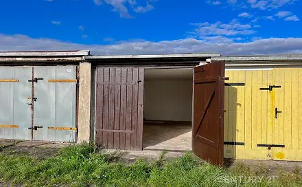 Garáž v garážové kolonii, Bratislavská, Teplice - Řetenice