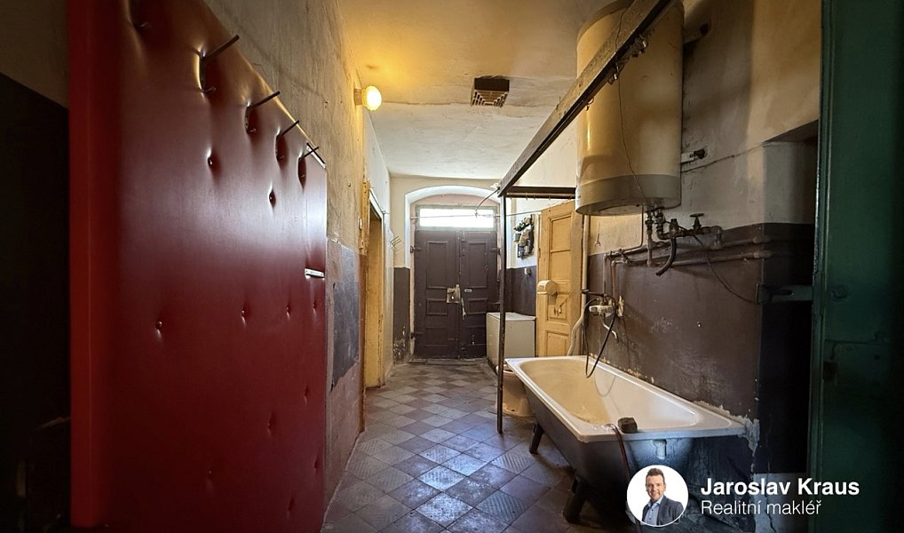 Prodej domu 186 m² s pozemkem 744 m², Lázně Bělohrad – náhled fotky 19