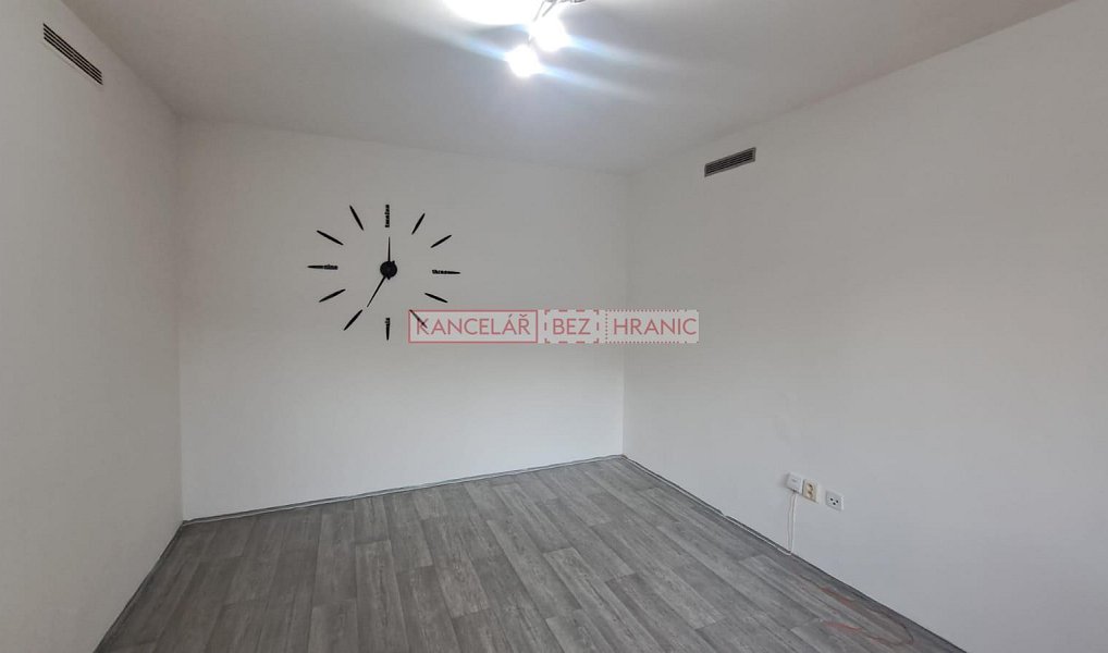 Prodej bytu 2+1 50 m², Slušovice – náhled fotky 2