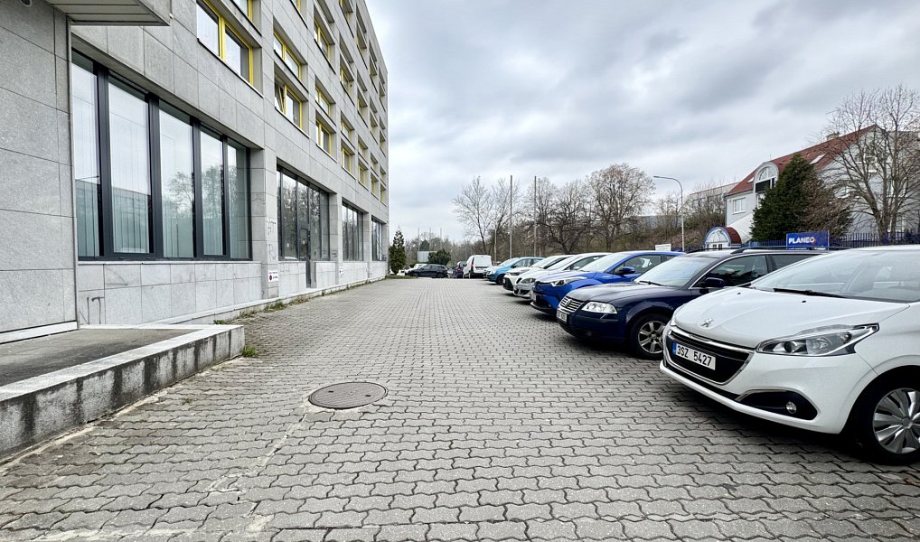 Pronájem obchodních prostor 350 m², Sokolov – náhled fotky 17