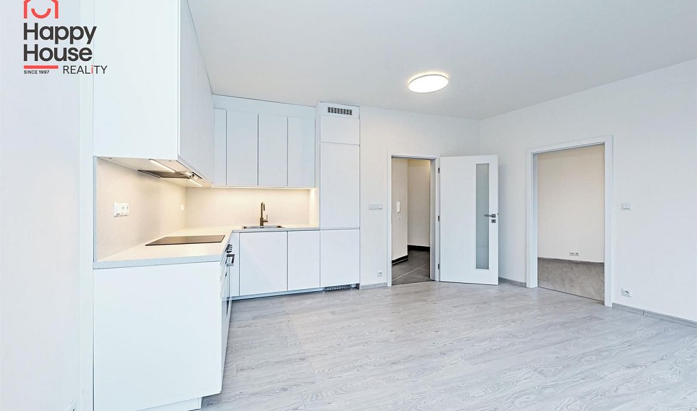 Pronájem bytu 2+kk 50 m², Praha – náhled fotky 2