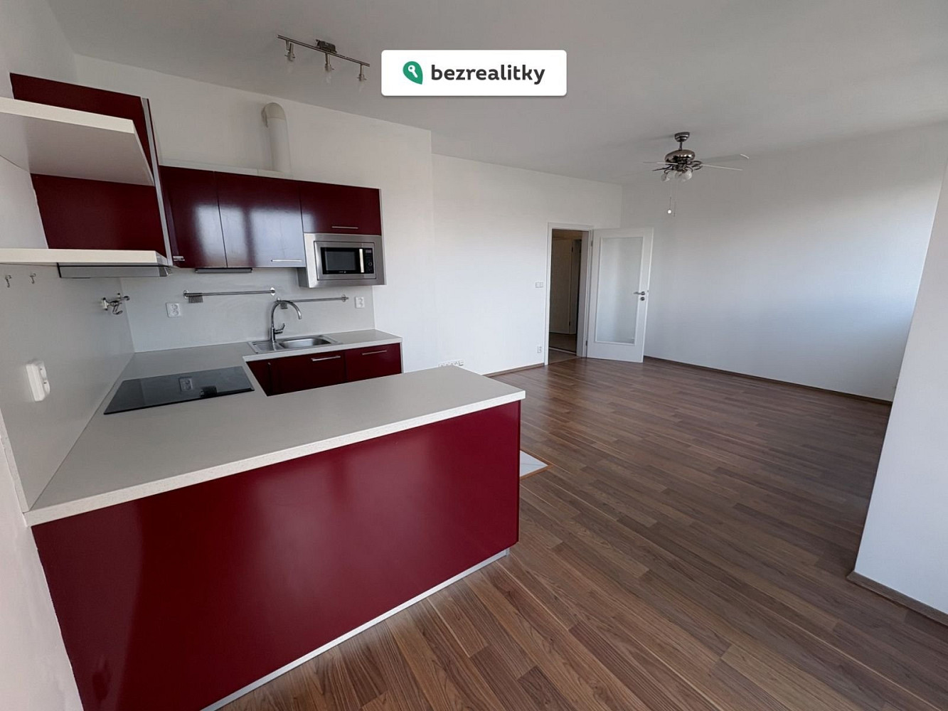 Prodej bytu 1+kk 34 m² – fotografie 2
