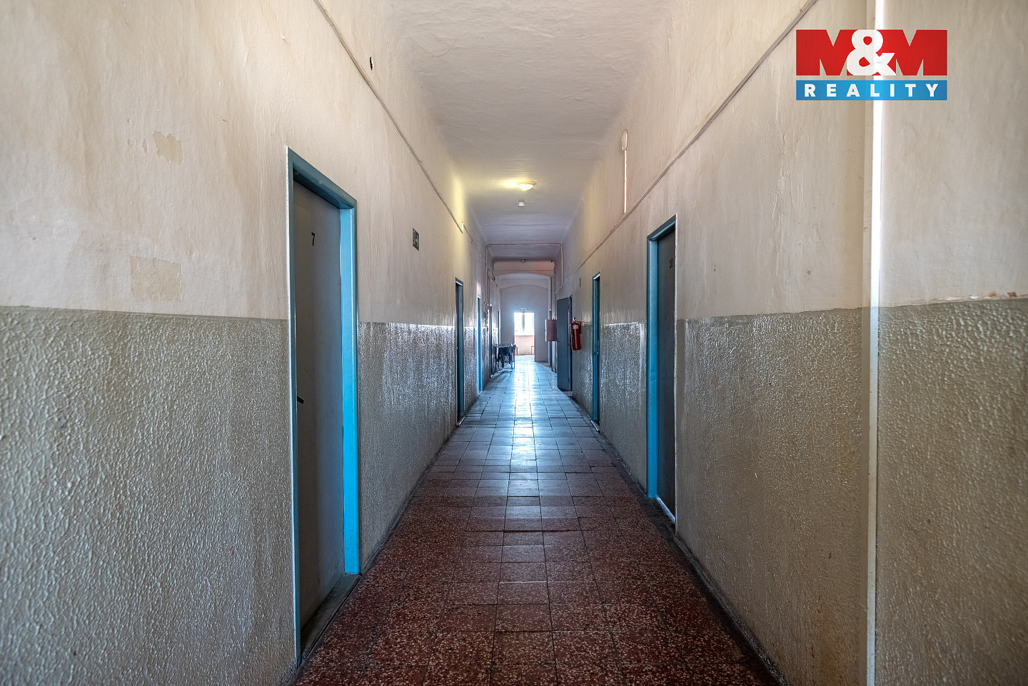 Prodej nájemního domu, činžáku 1 121 m² — photo 3
