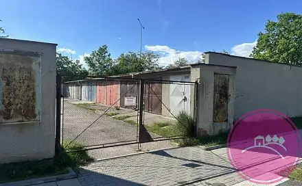 Prodej garáže o velikosti 17 m2 na ulici Arbesova v Olomouci, Arbesova, Olomouc - Slavonín