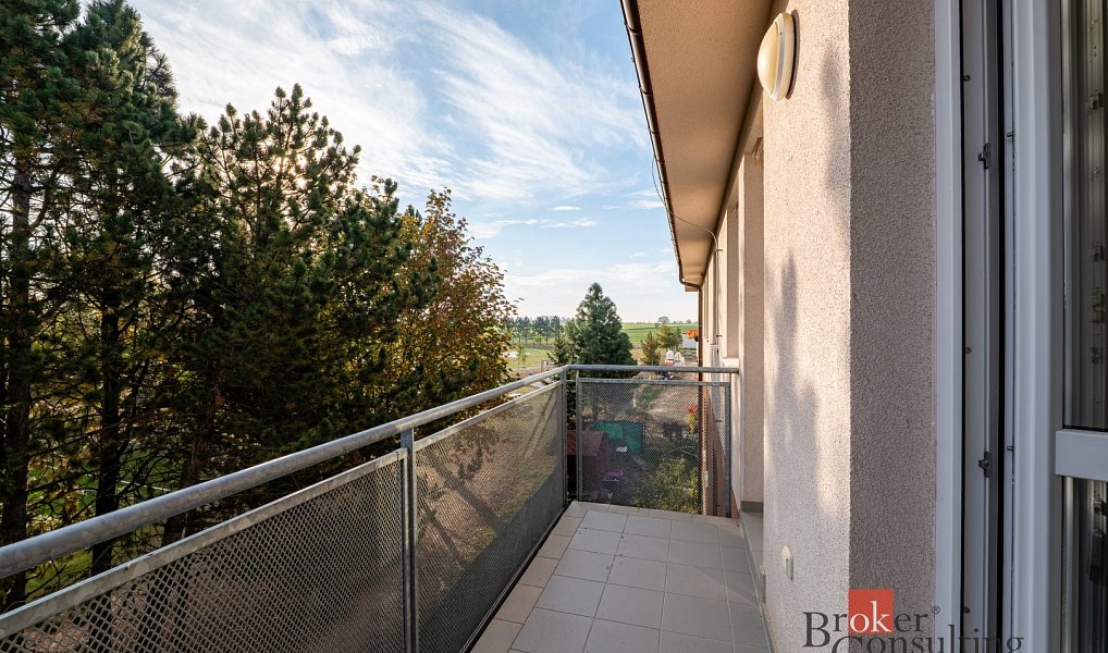 Pronájem bytu 3+kk 66 m², Vochov – náhled fotky 7