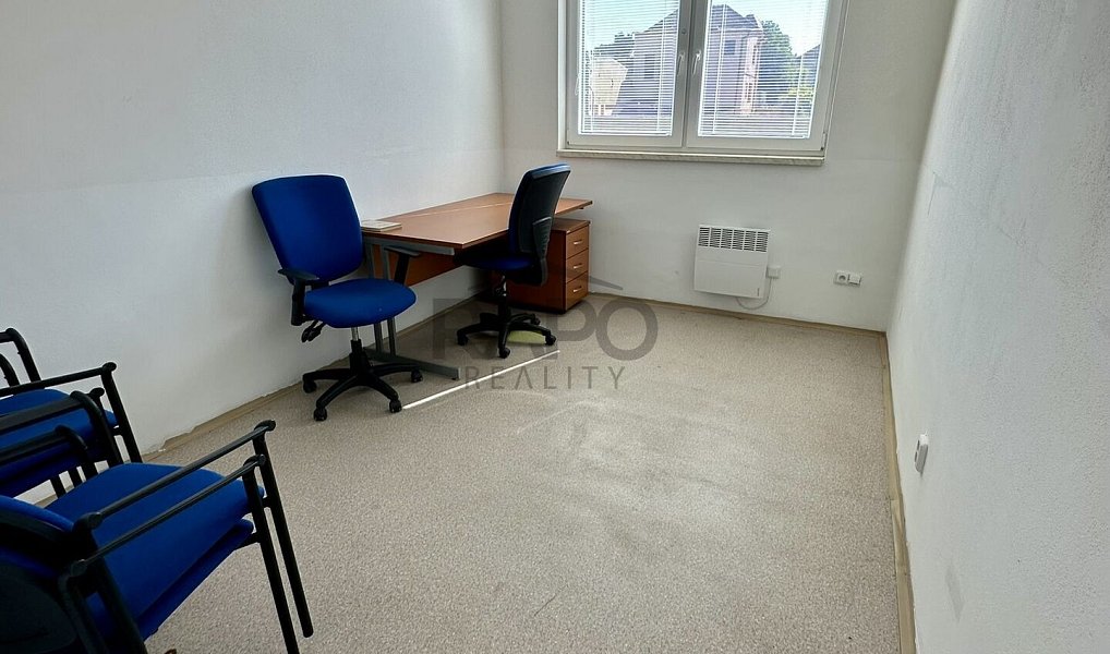 Pronájem obchodních prostor 11 m², Napajedla – náhled fotky 2