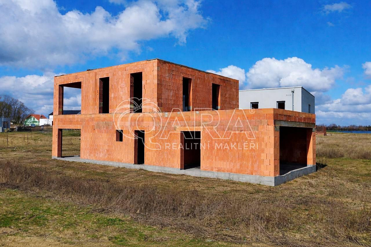 Prodej domu 231 m² s pozemkem 804 m²