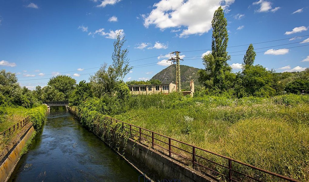 Prodej komerčního objektu (jiného typu) 600 m², Obrnice – náhled fotky 2