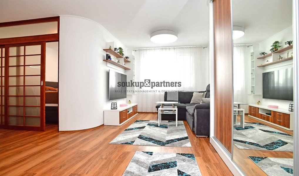 Prodej bytu 2+kk 41 m², Praha – náhled fotky 4