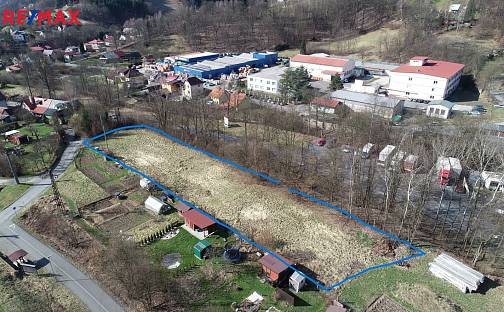 Prodej stavebního pozemku 2 411 m², Vsetín
