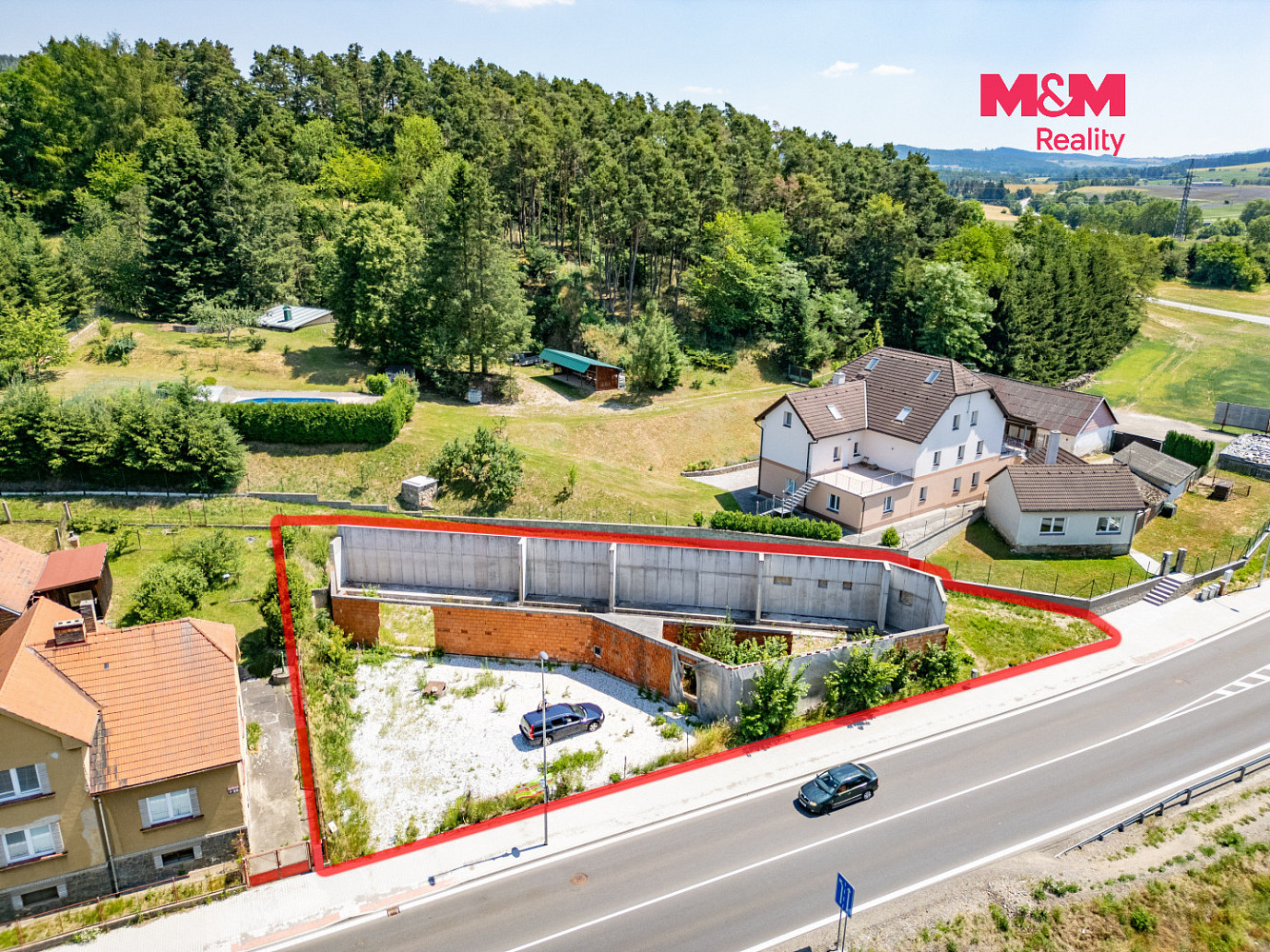 Prodej komerčního pozemku 794 m² – fotografie 2