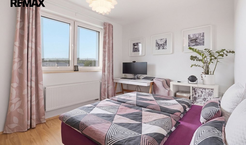 Prodej domu 156 m² s pozemkem 297 m², Husinec – náhled fotky 15