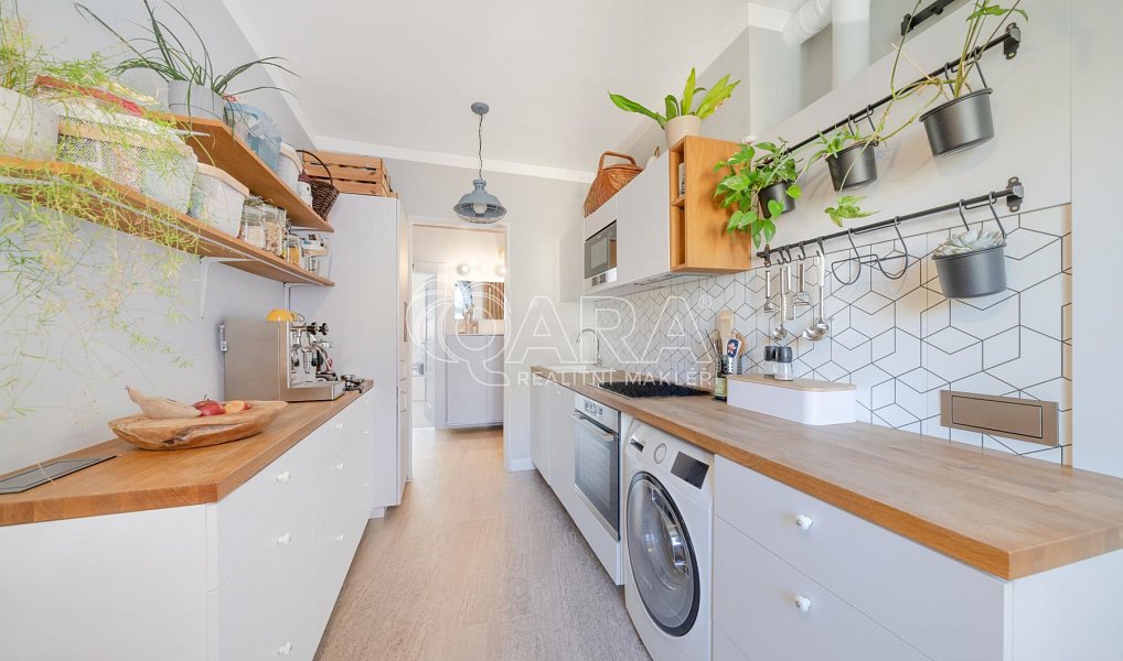 Prodej bytu 3+1 77 m², Praha – náhled fotky 8