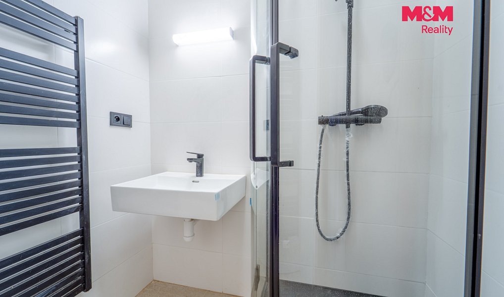 Pronájem bytu 3+1 74 m², Plzeň – náhled fotky 17