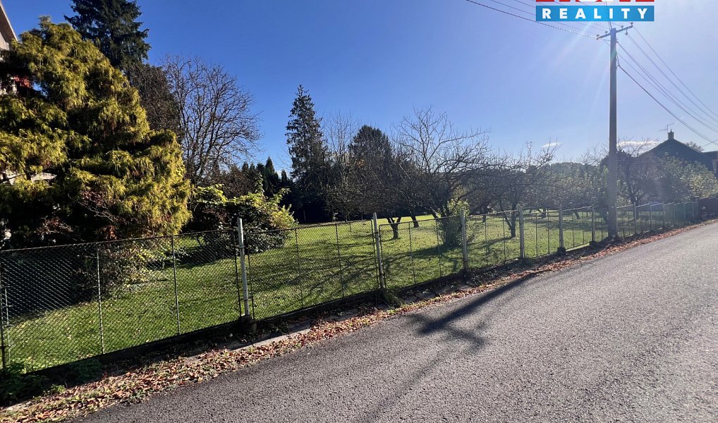 Prodej stavebního pozemku 1 304 m², Petřvald – náhled fotky 6