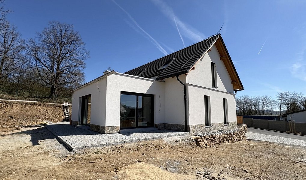 Prodej domu 188 m² s pozemkem 825 m², Strunkovice nad Blanicí – náhled fotky 5