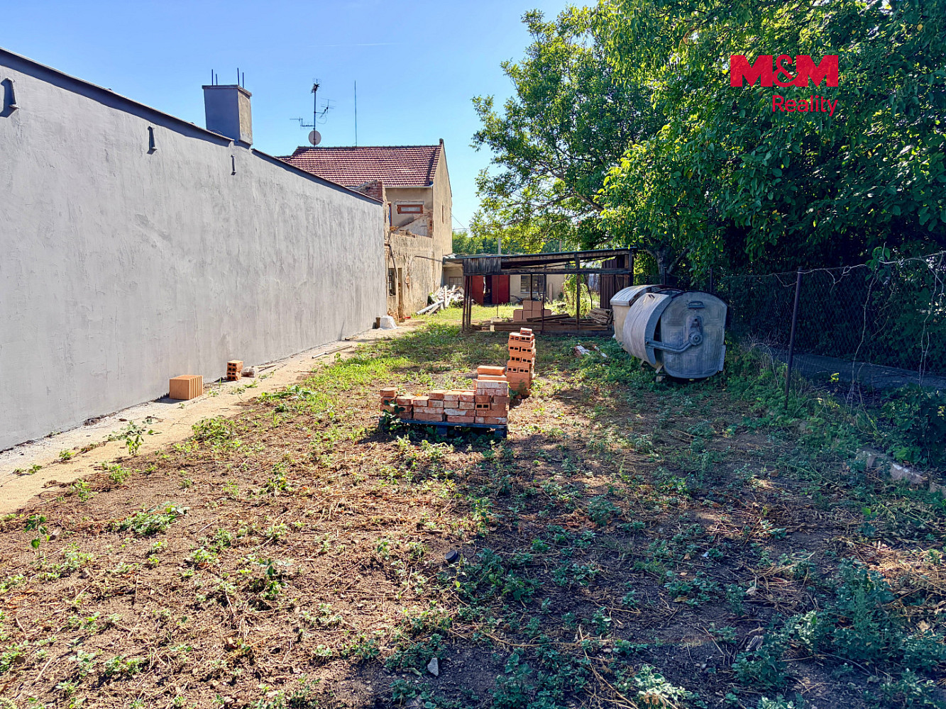 Prodej komerčního pozemku 430 m² – fotografie 4