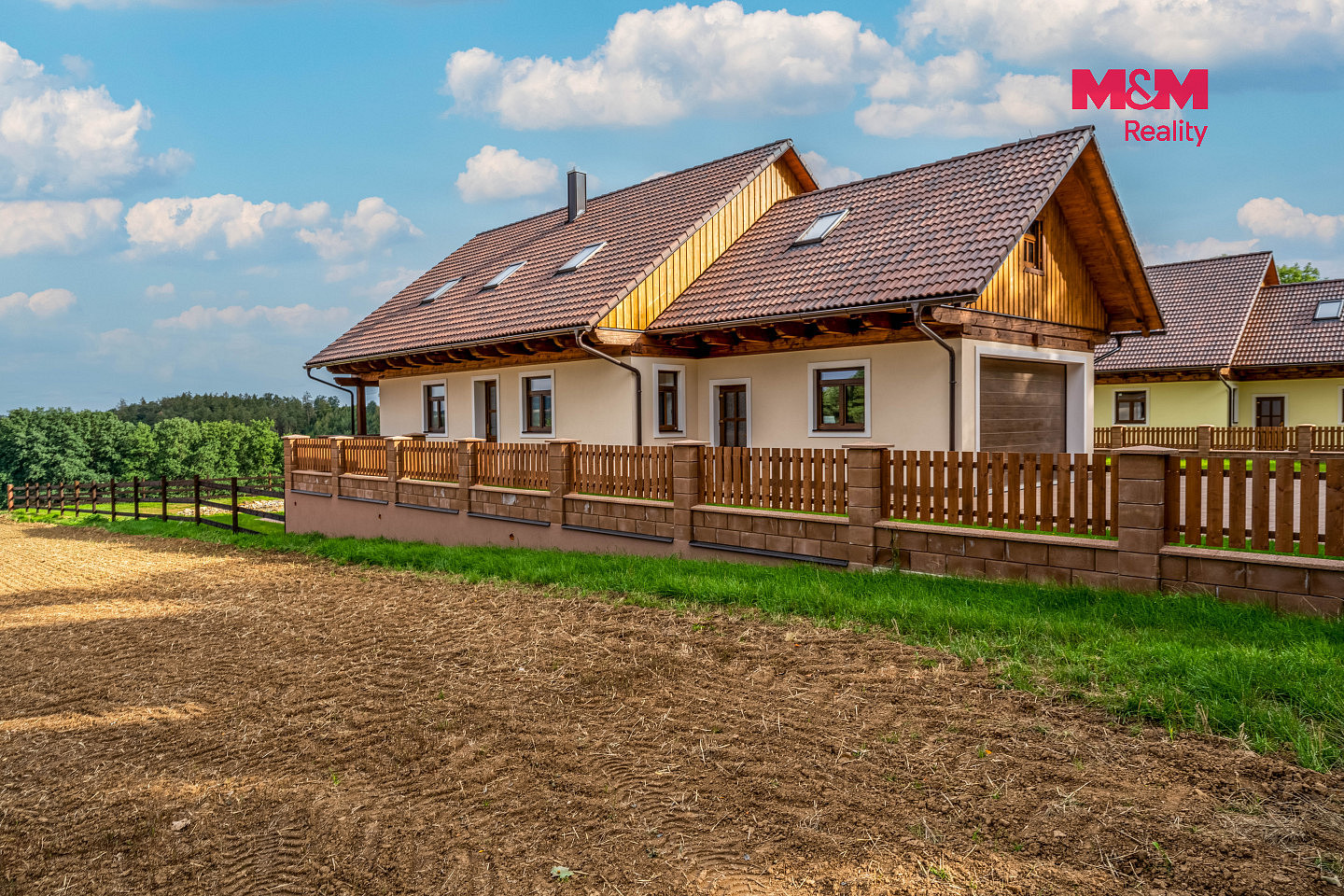 Prodej domu 221 m² s pozemkem 1 624 m² – fotografie 4