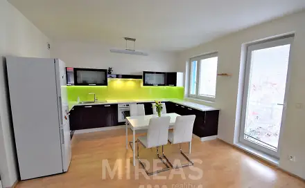 Pronájem bytu 2+kk 63 m²