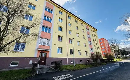 Prodej bytu 2+1 53 m², Vítězslava Nezvala, Most