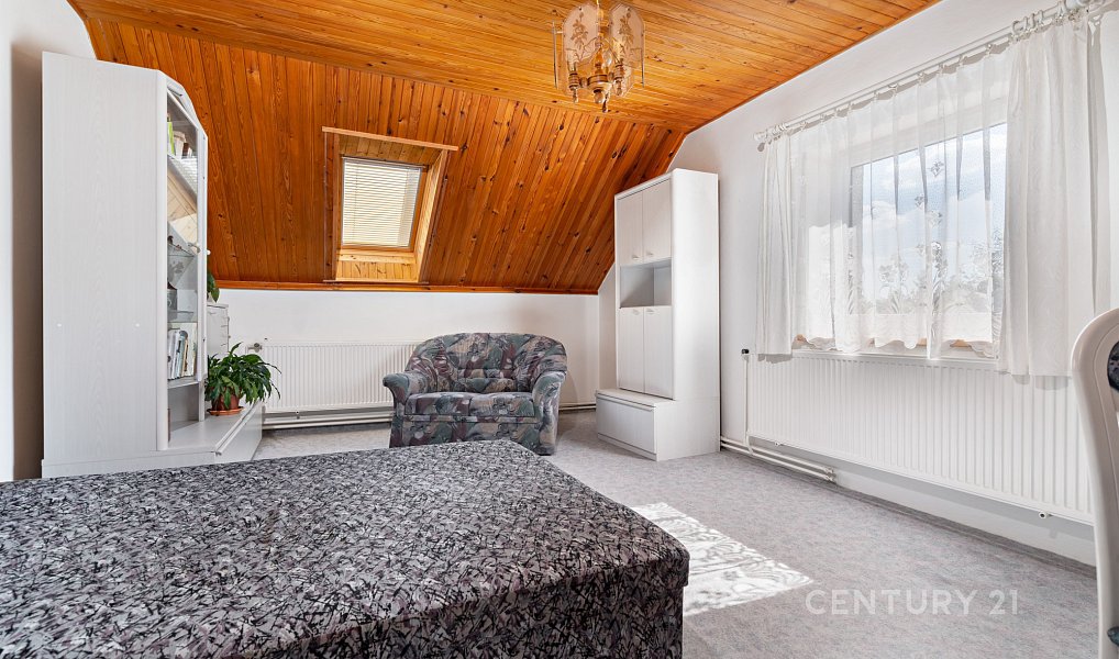 Prodej domu 193 m² s pozemkem 772 m², Plzeň – náhled fotky 4