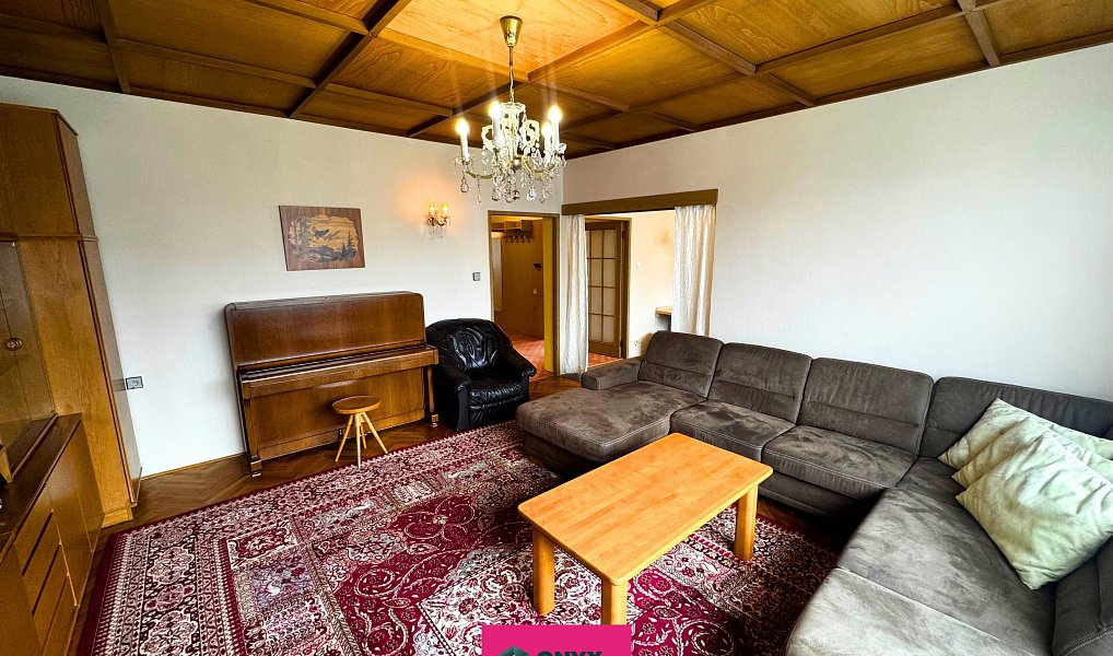 Prodej domu 214 m² s pozemkem 435 m², Rousínov – náhled fotky 8