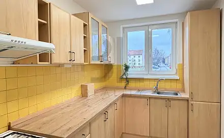 Prodej bytu 3+1 55 m², Seifertova, Hodonín
