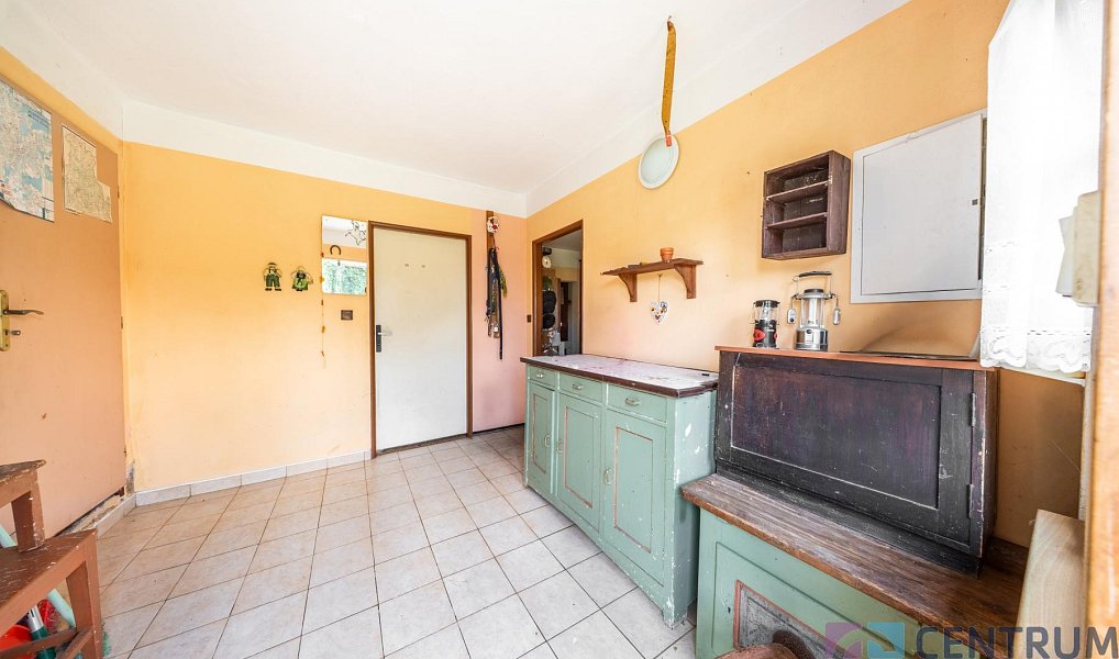 Prodej domu 267 m² s pozemkem 1 671 m², Obrubce – náhled fotky 25
