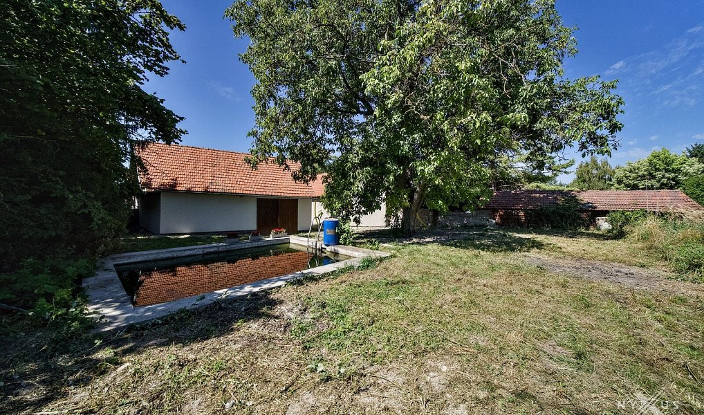 Prodej domu 213 m² s pozemkem 803 m², Chleby – náhled fotky 25