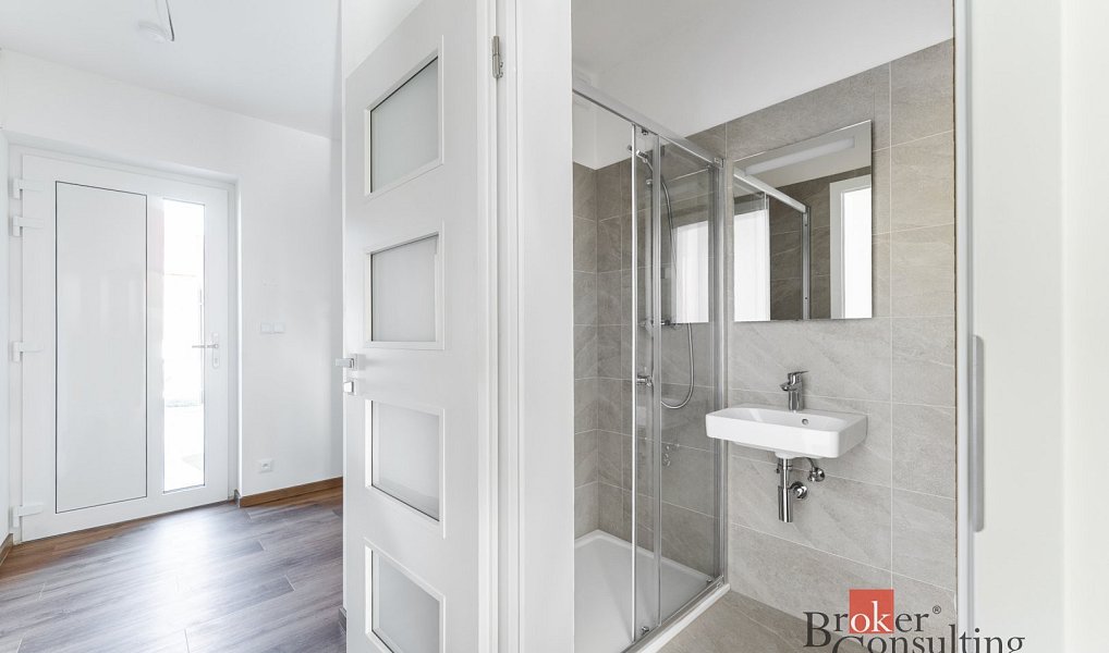 Prodej domu 148 m² s pozemkem 313 m², Ořech – náhled fotky 15