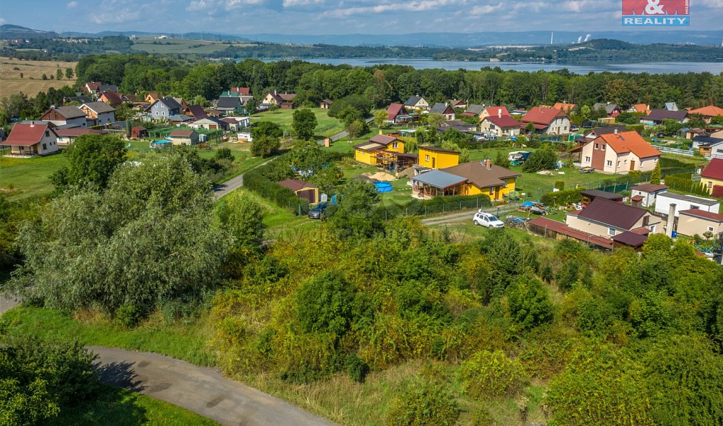 Prodej stavebního pozemku 589 m², Chbany – náhled fotky 8