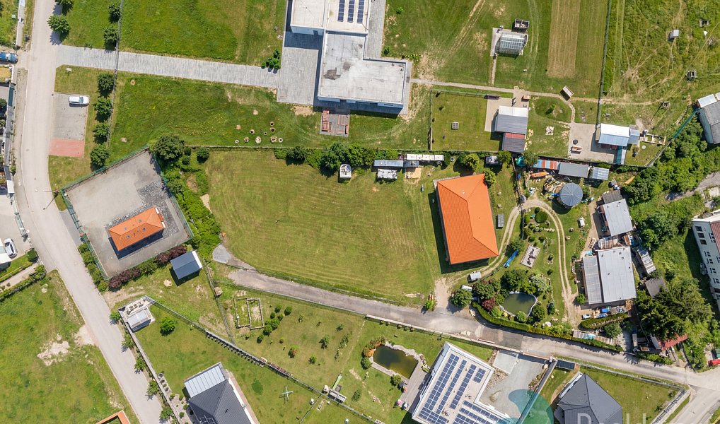 Prodej stavebního pozemku 1 638 m², Třeboň – náhled fotky 3