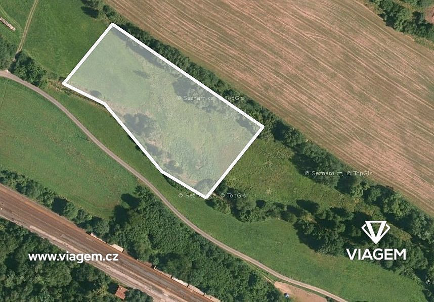 Prodej pole 6 857 m²